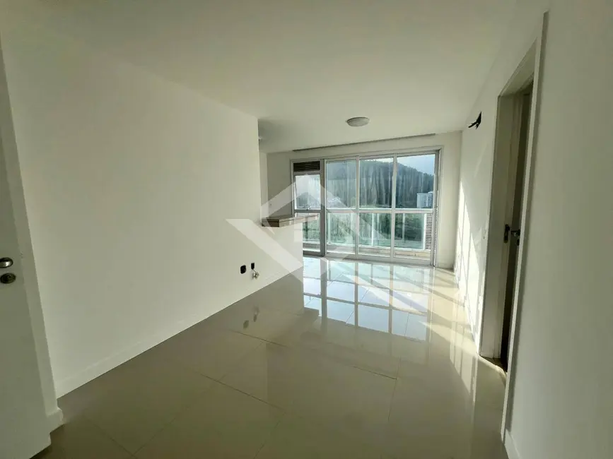 Foto 6 de Apartamento com 2 quartos à venda, 79m2 em Rio De Janeiro - RJ