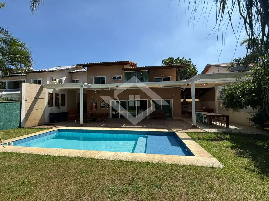Foto 3 de Casa com 4 quartos para alugar, 450m2 em Barra da Tijuca, Rio De Janeiro - RJ