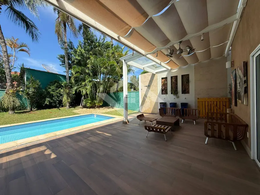 Foto 4 de Casa com 4 quartos para alugar, 450m2 em Barra da Tijuca, Rio De Janeiro - RJ