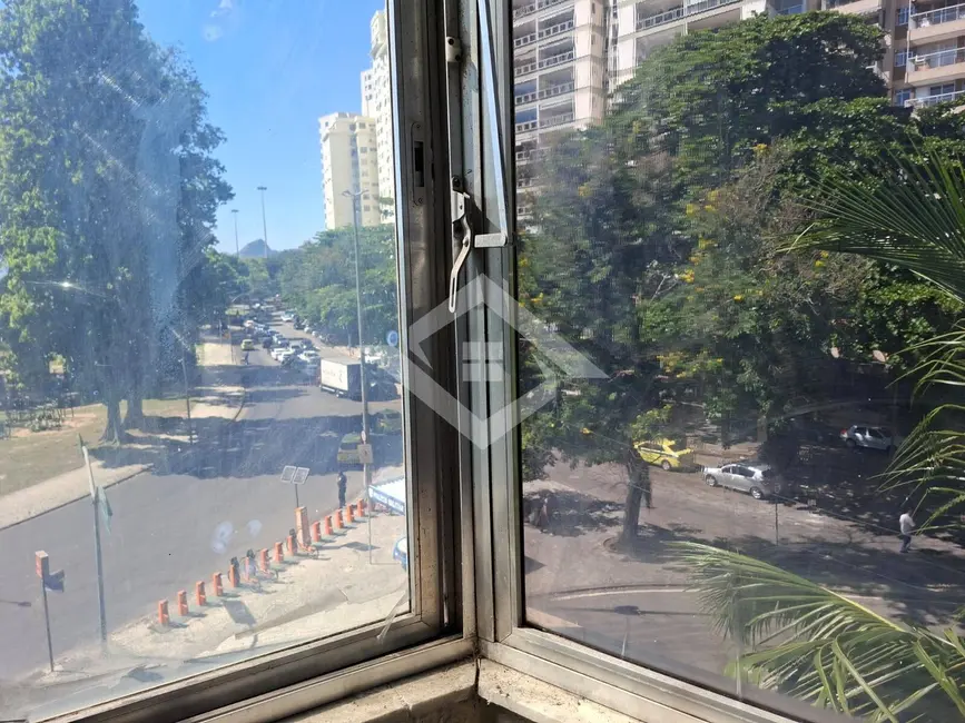 Foto 2 de Apartamento com 1 quarto à venda, 30m2 em Flamengo, Rio De Janeiro - RJ
