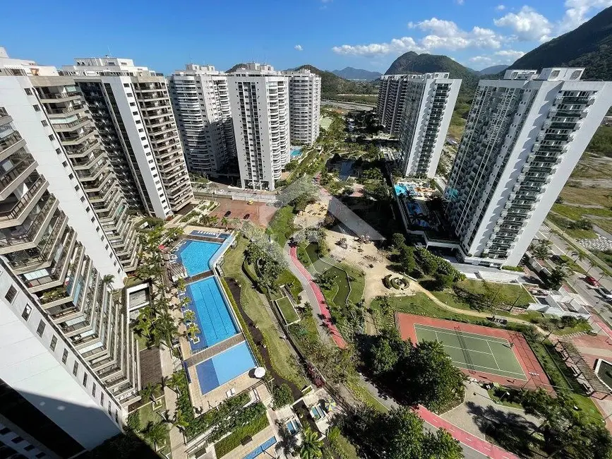 Apartamento com 3 quartos à venda, 280m2 em Rio De Janeiro - RJ - imagem 6 Foto 6 de Apartamento com 3 quartos à venda, 280m2 em Rio De Janeiro - RJ