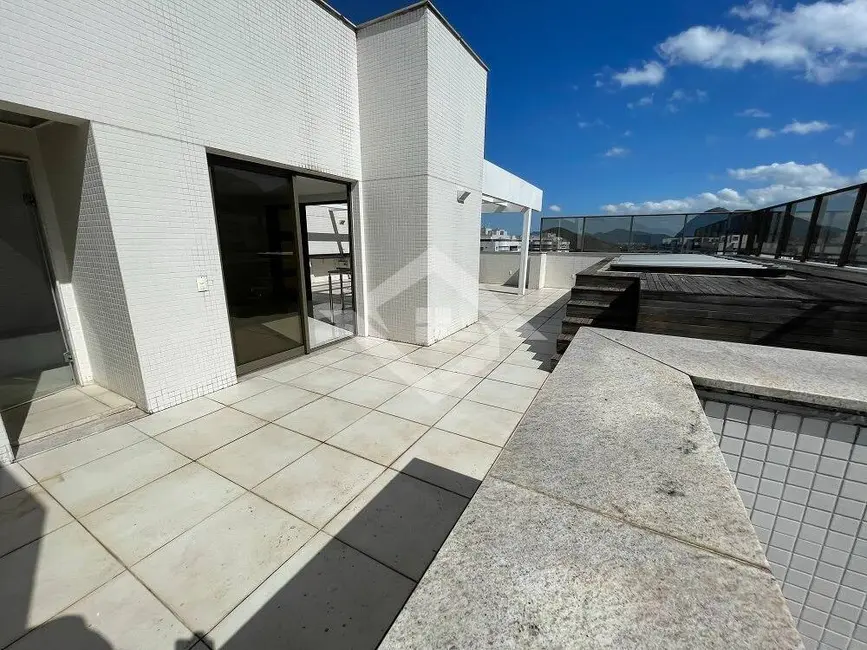 Apartamento com 3 quartos à venda, 280m2 em Rio De Janeiro - RJ - imagem 2 Foto 2 de Apartamento com 3 quartos à venda, 280m2 em Rio De Janeiro - RJ