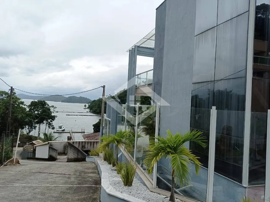 Casa com 4 quartos à venda, 553m2 em Parque Perequê (Mambucaba), Angra Dos Reis - RJ - imagem 1 Foto 1 de Casa com 4 quartos à venda, 553m2 em Parque Perequê (Mambucaba), Angra Dos Reis - RJ
