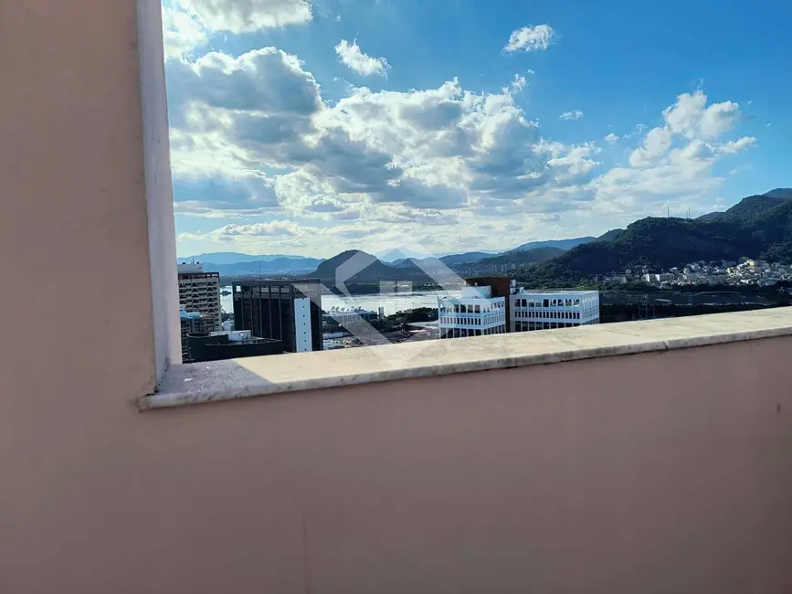 Foto 4 de Apartamento com 2 quartos à venda, 71m2 em Barra da Tijuca, Rio De Janeiro - RJ
