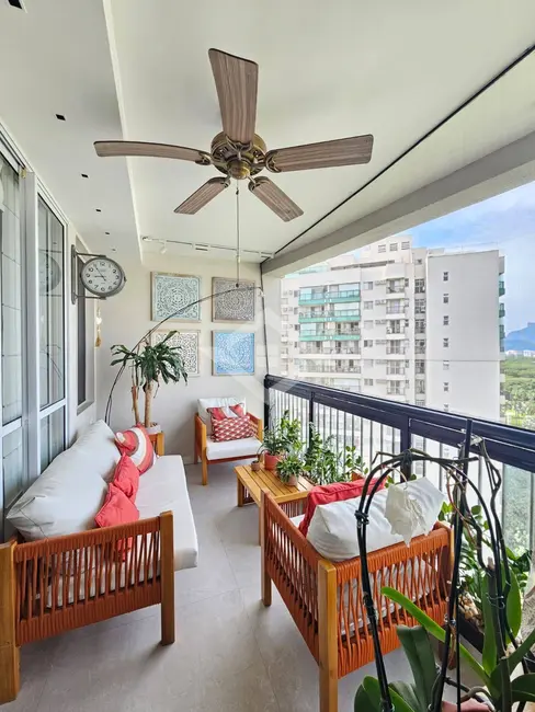 Foto 1 de Apartamento com 4 quartos à venda, 143m2 em Rio De Janeiro - RJ