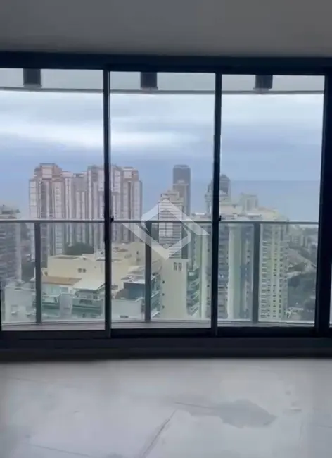 Apartamento com 1 quarto à venda, 40m2 em Barra da Tijuca, Rio De Janeiro - RJ - imagem 2 Foto 2 de Apartamento com 1 quarto à venda, 40m2 em Barra da Tijuca, Rio De Janeiro - RJ