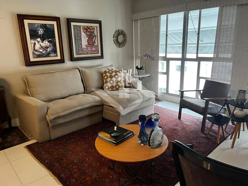 Foto 9 de Apartamento com 3 quartos para alugar, 110m2 em Leblon, Rio De Janeiro - RJ