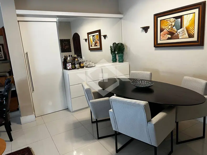 Foto 4 de Apartamento com 3 quartos para alugar, 110m2 em Leblon, Rio De Janeiro - RJ