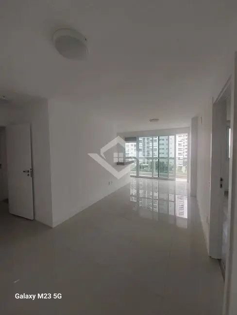 Foto 1 de Apartamento com 2 quartos à venda, 77m2 em Rio De Janeiro - RJ