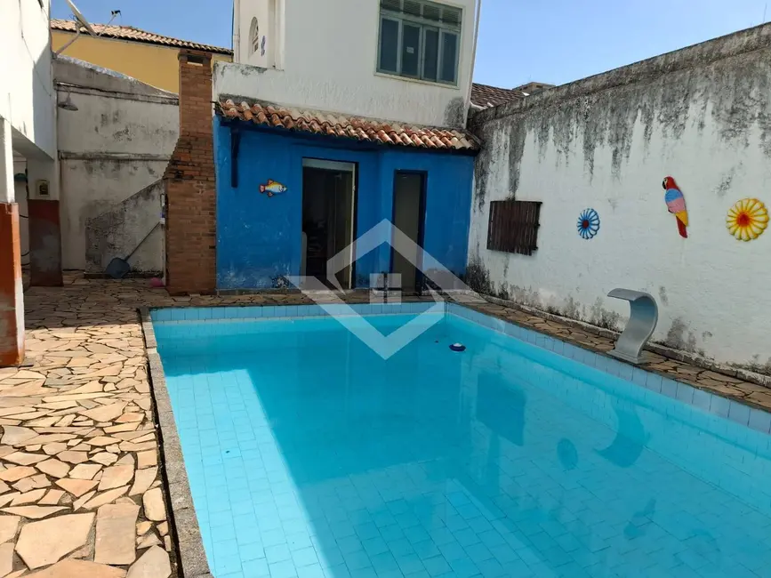 Foto 8 de Casa com 5 quartos à venda, 300m2 em Vital Brazil, Niteroi - RJ