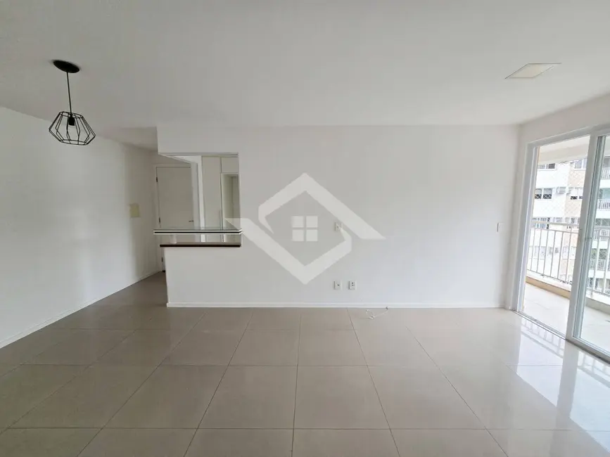 Foto 2 de Apartamento com 3 quartos à venda, 74m2 em Jacarepaguá, Rio De Janeiro - RJ