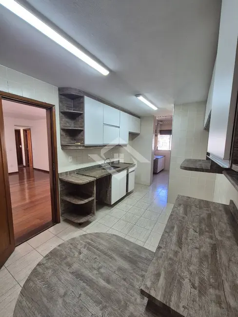 Apartamento com 3 quartos à venda, 136m2 em Tijuca, Rio De Janeiro - RJ - imagem 7 Foto 7 de Apartamento com 3 quartos à venda, 136m2 em Tijuca, Rio De Janeiro - RJ
