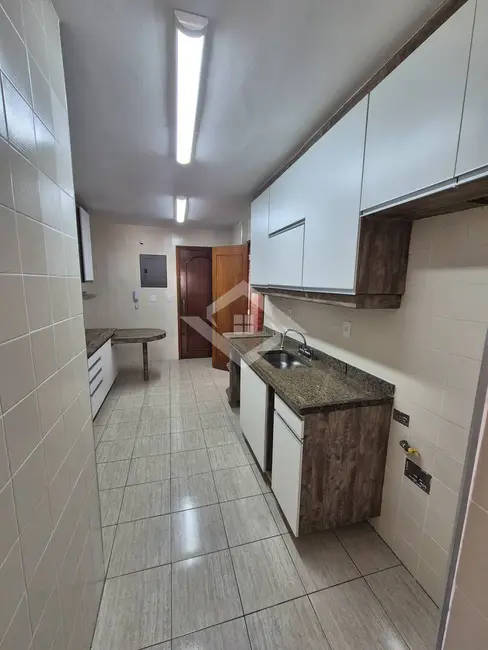 Apartamento com 3 quartos à venda, 136m2 em Tijuca, Rio De Janeiro - RJ - imagem 8 Foto 8 de Apartamento com 3 quartos à venda, 136m2 em Tijuca, Rio De Janeiro - RJ