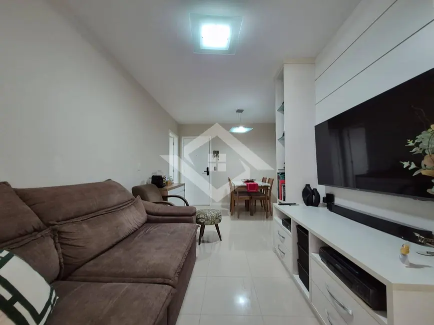 Foto 8 de Apartamento com 2 quartos à venda, 74m2 em Rio De Janeiro - RJ