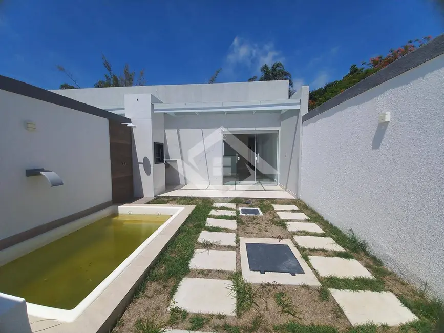 Casa com 3 quartos à venda, 120m2 em Pedra de Guaratiba, Rio De Janeiro - RJ - imagem 3 Foto 3 de Casa com 3 quartos à venda, 120m2 em Pedra de Guaratiba, Rio De Janeiro - RJ