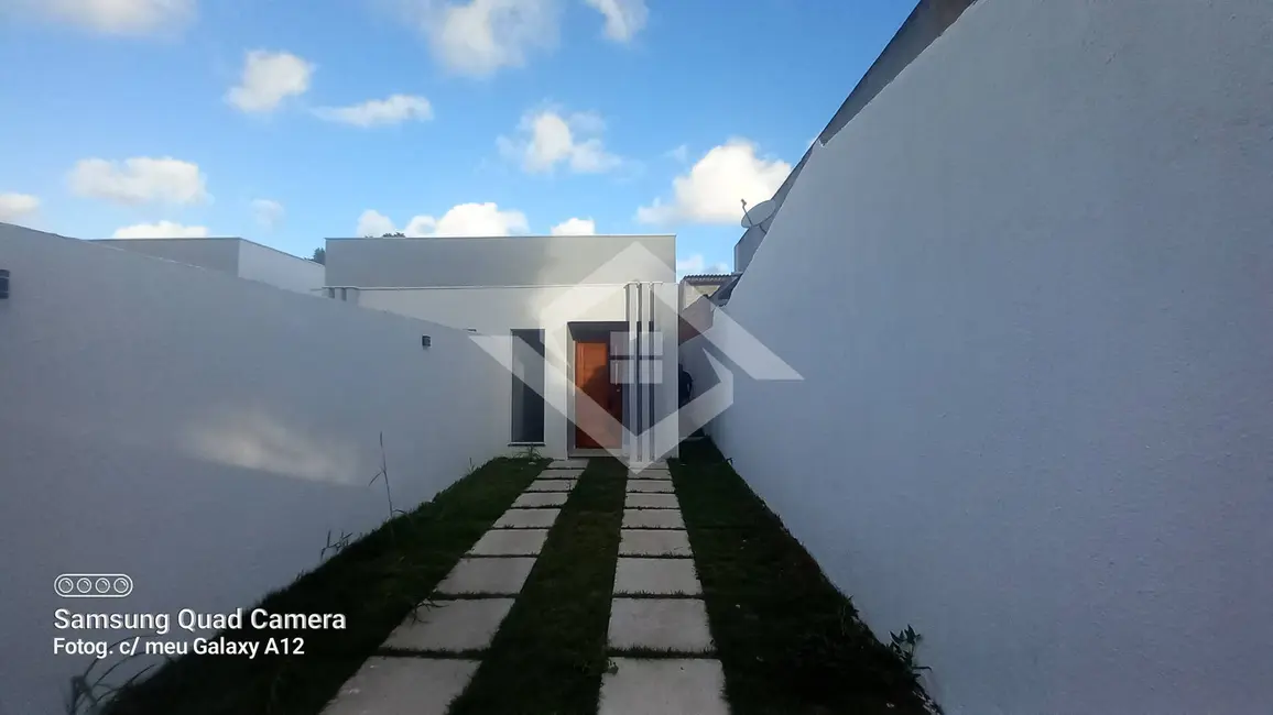 Foto 1 de Casa com 2 quartos à venda, 65m2 em Guaratiba, Rio De Janeiro - RJ
