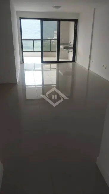 Apartamento com 3 quartos à venda, 118m2 em Rio De Janeiro - RJ - imagem 1 Foto 1 de Apartamento com 3 quartos à venda, 118m2 em Rio De Janeiro - RJ
