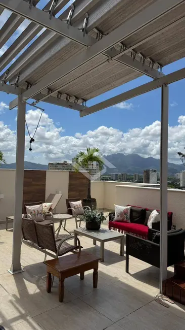 Foto 2 de Apartamento com 3 quartos à venda, 200m2 em Jacarepaguá, Rio De Janeiro - RJ
