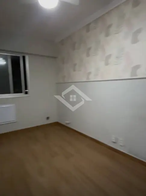 Apartamento com 4 quartos à venda, 98m2 em Rio De Janeiro - RJ - imagem 8 Foto 8 de Apartamento com 4 quartos à venda, 98m2 em Rio De Janeiro - RJ