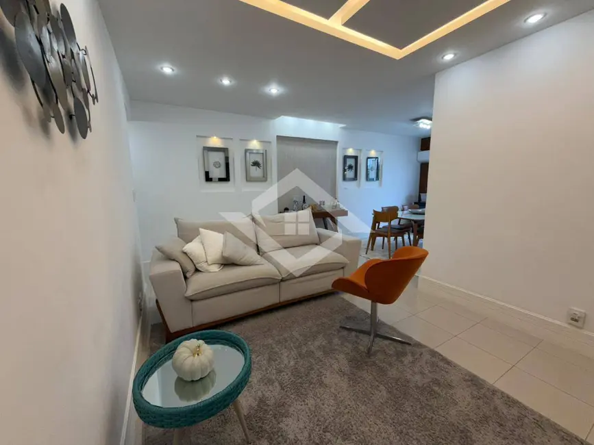 Apartamento com 3 quartos à venda, 98m2 em Rio De Janeiro - RJ - imagem 8 Foto 8 de Apartamento com 3 quartos à venda, 98m2 em Rio De Janeiro - RJ