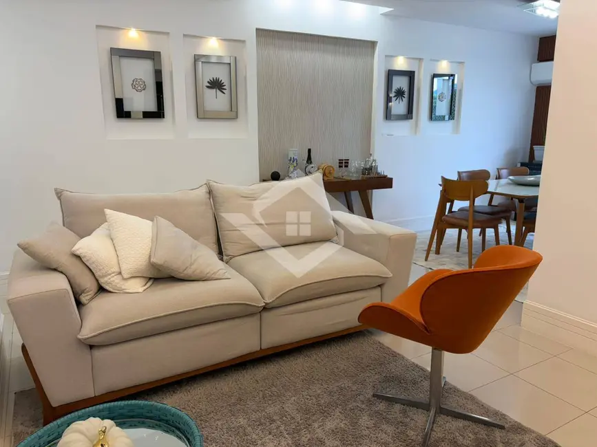 Apartamento com 3 quartos à venda, 98m2 em Rio De Janeiro - RJ - imagem 1 Foto 1 de Apartamento com 3 quartos à venda, 98m2 em Rio De Janeiro - RJ