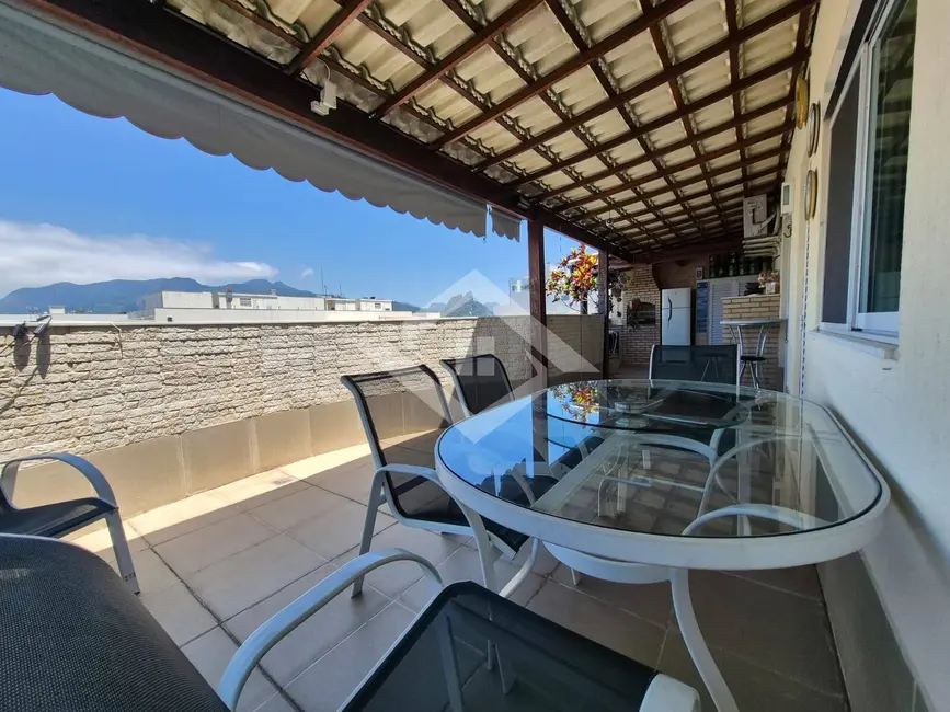 Apartamento com 2 quartos à venda, 141m2 em Rio De Janeiro - RJ - imagem 8 Foto 8 de Apartamento com 2 quartos à venda, 141m2 em Rio De Janeiro - RJ