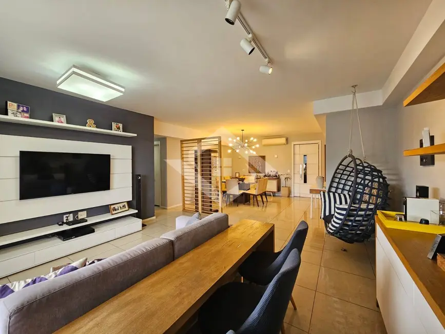 Foto 4 de Apartamento com 4 quartos à venda, 166m2 em Rio De Janeiro - RJ