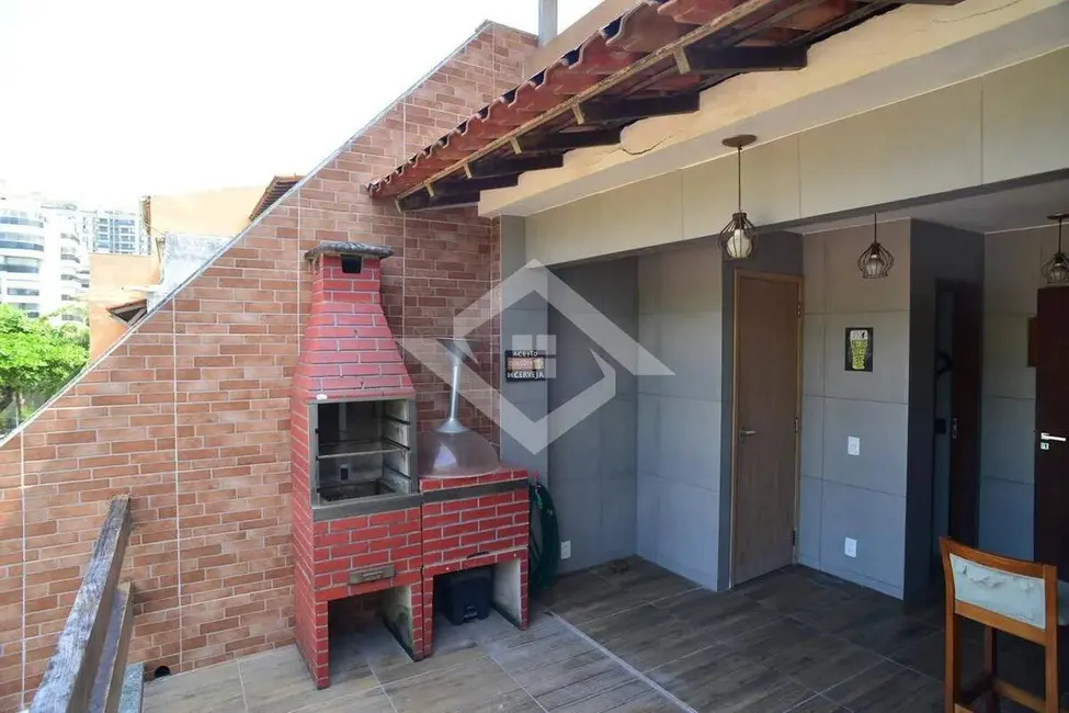 Casa com 3 quartos à venda, 142m2 em Barra da Tijuca, Rio De Janeiro - RJ - imagem 5 Foto 5 de Casa com 3 quartos à venda, 142m2 em Barra da Tijuca, Rio De Janeiro - RJ