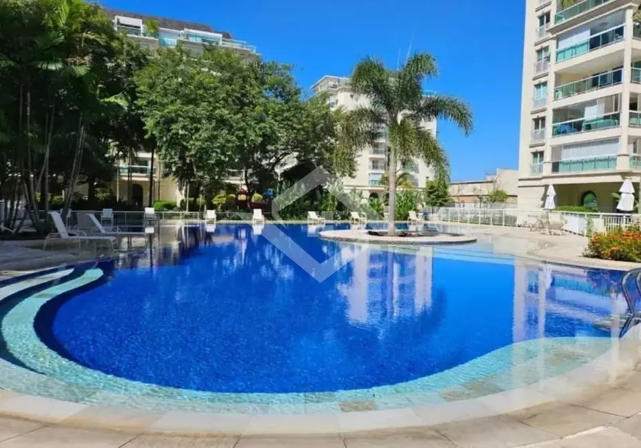 Foto 2 de Apartamento com 3 quartos à venda, 200m2 em Barra da Tijuca, Rio De Janeiro - RJ