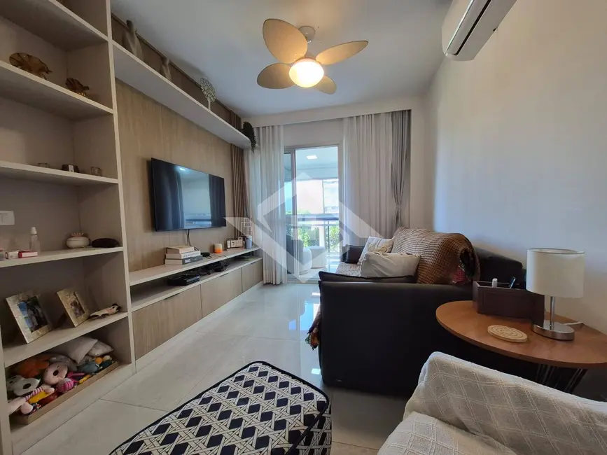 Foto 3 de Apartamento com 3 quartos à venda, 91m2 em Rio De Janeiro - RJ