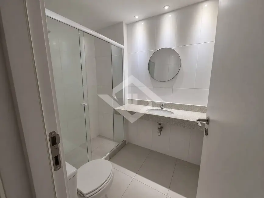 Apartamento com 3 quartos à venda, 145m2 em Rio De Janeiro - RJ - imagem 8 Foto 8 de Apartamento com 3 quartos à venda, 145m2 em Rio De Janeiro - RJ
