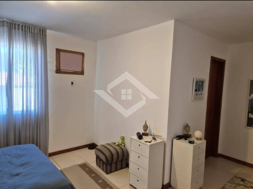 Foto 7 de Casa com 3 quartos à venda, 150m2 em Serra Grande, Niteroi - RJ