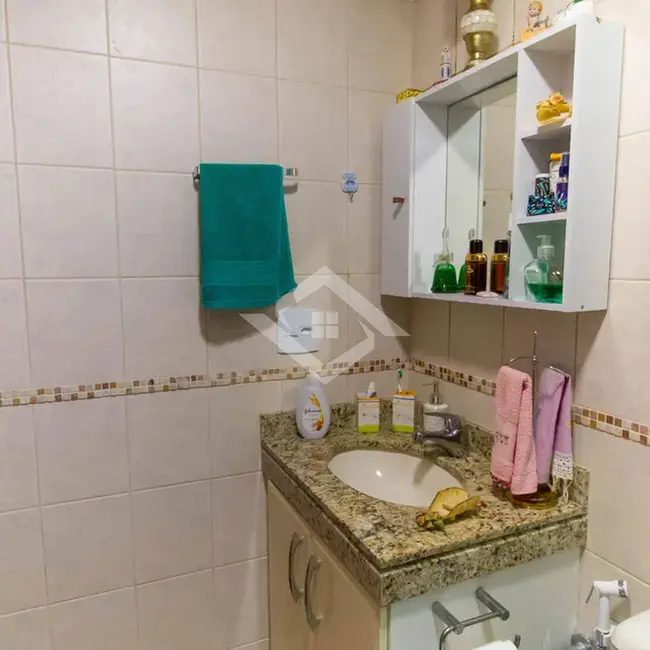 Apartamento com 2 quartos à venda, 90m2 em Icaraí, Niteroi - RJ - imagem 6 Foto 6 de Apartamento com 2 quartos à venda, 90m2 em Icaraí, Niteroi - RJ
