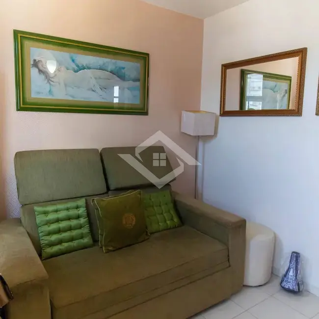 Apartamento com 2 quartos à venda, 90m2 em Icaraí, Niteroi - RJ - imagem 7 Foto 7 de Apartamento com 2 quartos à venda, 90m2 em Icaraí, Niteroi - RJ