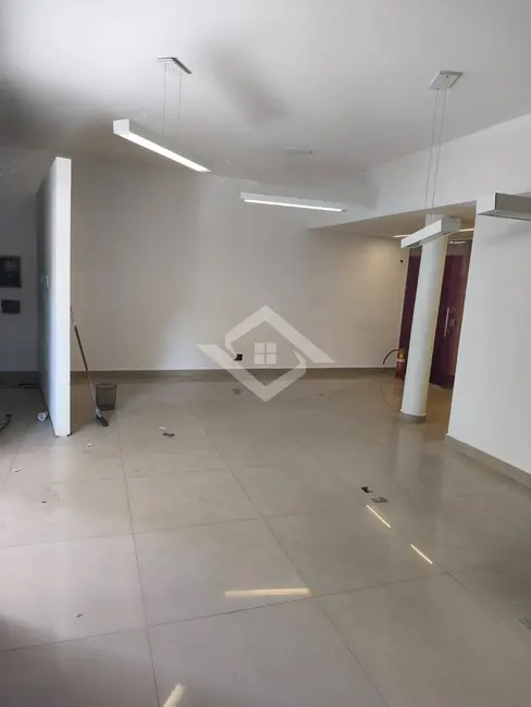 Sala Comercial para alugar, 80m2 em Centro, Niteroi - RJ - imagem 8 Foto 8 de Sala Comercial para alugar, 80m2 em Centro, Niteroi - RJ