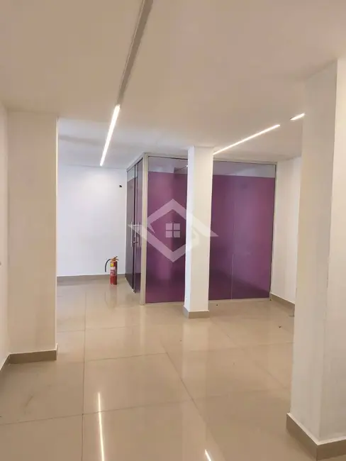 Sala Comercial para alugar, 80m2 em Centro, Niteroi - RJ - imagem 1 Foto 1 de Sala Comercial para alugar, 80m2 em Centro, Niteroi - RJ
