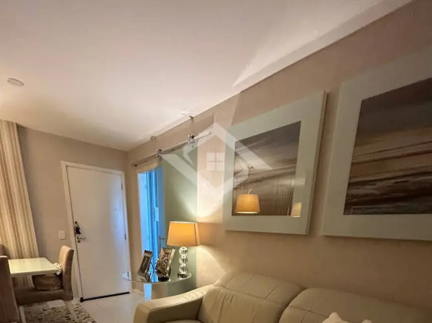 Foto 2 de Apartamento com 2 quartos à venda, 69m2 em Rio De Janeiro - RJ