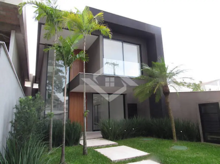 Casa de Condomínio com 4 quartos à venda, 300m2 em Barra da Tijuca, Rio De Janeiro - RJ - imagem 8 Foto 8 de Casa de Condomínio com 4 quartos à venda, 300m2 em Barra da Tijuca, Rio De Janeiro - RJ