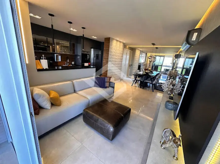 Apartamento com 2 quartos à venda, 85m2 em Rio De Janeiro - RJ - imagem 2 Foto 2 de Apartamento com 2 quartos à venda, 85m2 em Rio De Janeiro - RJ