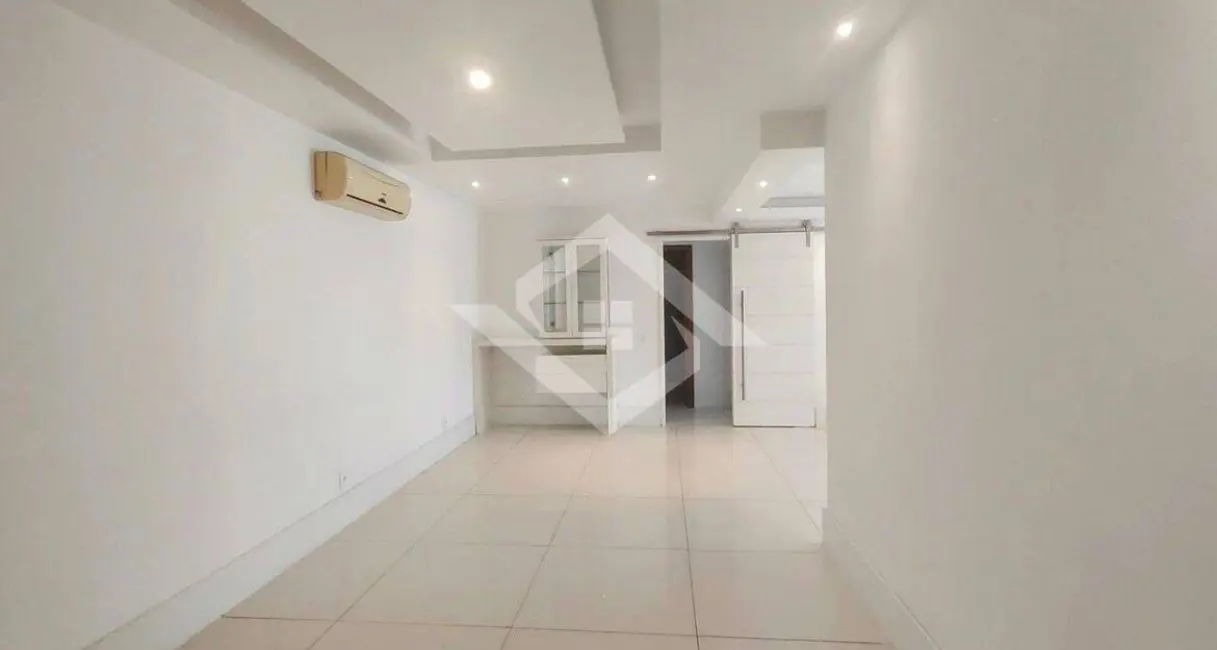 Apartamento com 4 quartos à venda, 182m2 em Recreio dos Bandeirantes, Rio De Janeiro - RJ - imagem 8 Foto 8 de Apartamento com 4 quartos à venda, 182m2 em Recreio dos Bandeirantes, Rio De Janeiro - RJ