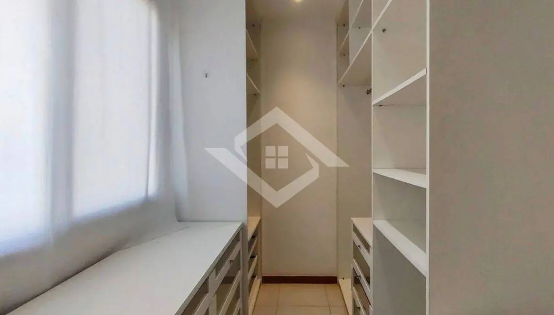 Apartamento com 4 quartos à venda, 182m2 em Recreio dos Bandeirantes, Rio De Janeiro - RJ - imagem 6 Foto 6 de Apartamento com 4 quartos à venda, 182m2 em Recreio dos Bandeirantes, Rio De Janeiro - RJ