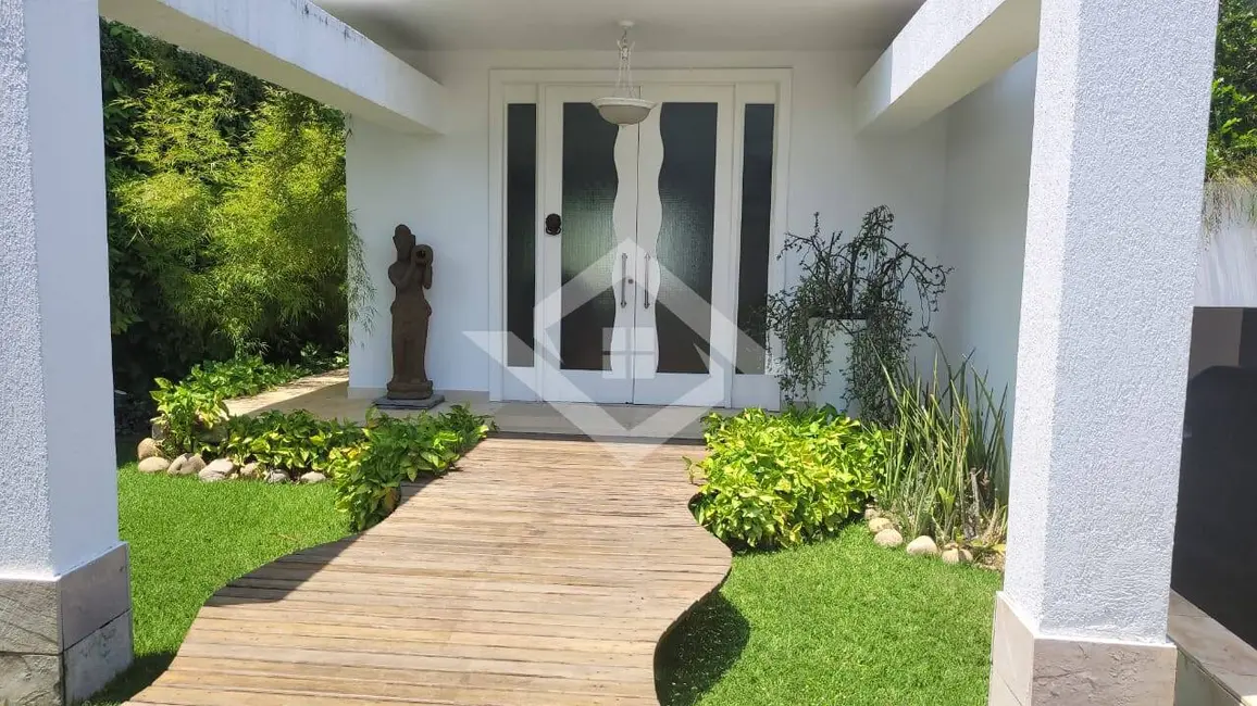 Casa com 4 quartos à venda, 660m2 em Barra da Tijuca, Rio De Janeiro - RJ - imagem 4 Foto 4 de Casa com 4 quartos à venda, 660m2 em Barra da Tijuca, Rio De Janeiro - RJ