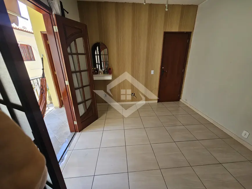 Casa com 2 quartos à venda, 88m2 em Irajá, Rio De Janeiro - RJ - imagem 1 Foto 1 de Casa com 2 quartos à venda, 88m2 em Irajá, Rio De Janeiro - RJ