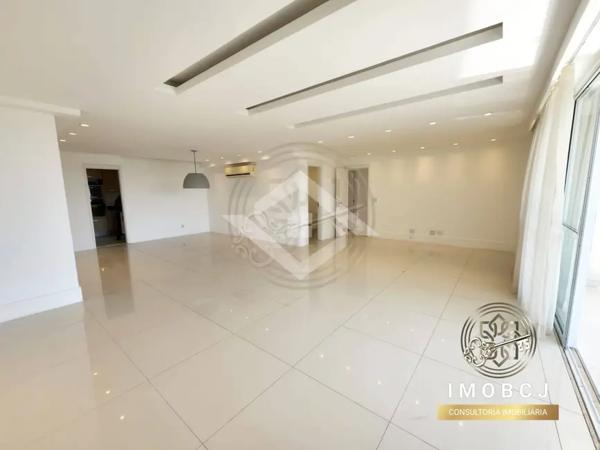 Foto 5 de Apartamento com 3 quartos para alugar, 166m2 em Rio De Janeiro - RJ