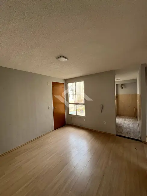 Foto 2 de Apartamento com 2 quartos à venda, 45m2 em Paciência, Rio De Janeiro - RJ