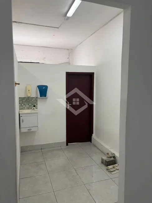 Sala Comercial à venda, 28m2 em Campo Grande, Rio De Janeiro - RJ - imagem 6 Foto 6 de Sala Comercial à venda, 28m2 em Campo Grande, Rio De Janeiro - RJ