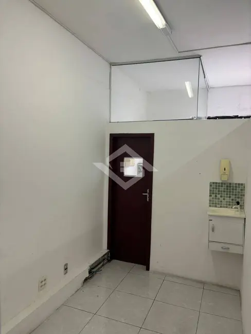 Sala Comercial à venda, 28m2 em Campo Grande, Rio De Janeiro - RJ - imagem 8 Foto 8 de Sala Comercial à venda, 28m2 em Campo Grande, Rio De Janeiro - RJ
