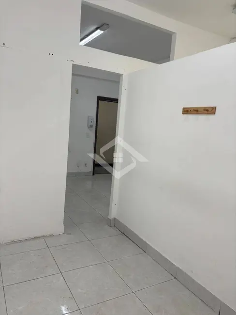 Sala Comercial à venda, 28m2 em Campo Grande, Rio De Janeiro - RJ - imagem 1 Foto 1 de Sala Comercial à venda, 28m2 em Campo Grande, Rio De Janeiro - RJ