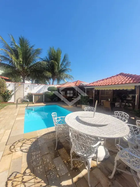 Casa com 3 quartos à venda, 390m2 em Anil, Rio De Janeiro - RJ - imagem 3 Foto 3 de Casa com 3 quartos à venda, 390m2 em Anil, Rio De Janeiro - RJ