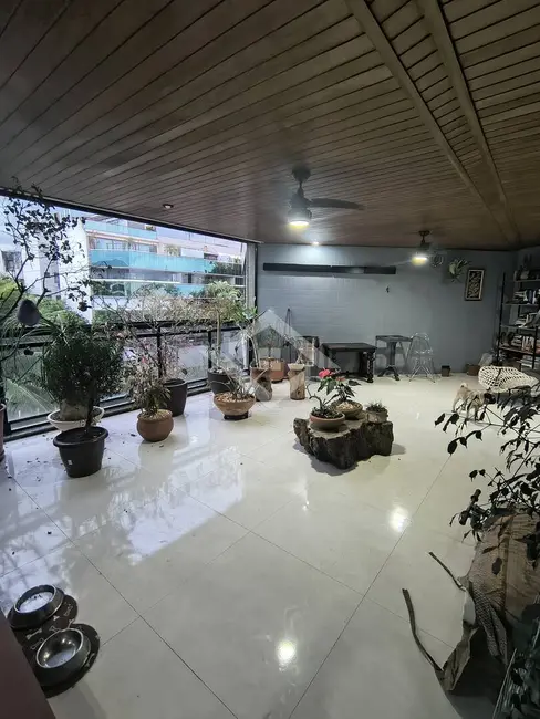 Apartamento com 2 quartos à venda, 110m2 em Recreio dos Bandeirantes, Rio De Janeiro - RJ - imagem 4 Foto 4 de Apartamento com 2 quartos à venda, 110m2 em Recreio dos Bandeirantes, Rio De Janeiro - RJ